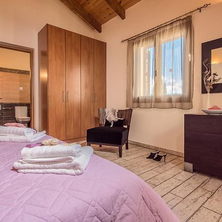 Astarte Villas - Kyveli Luxurious Private Villa Gaitani Habitación foto