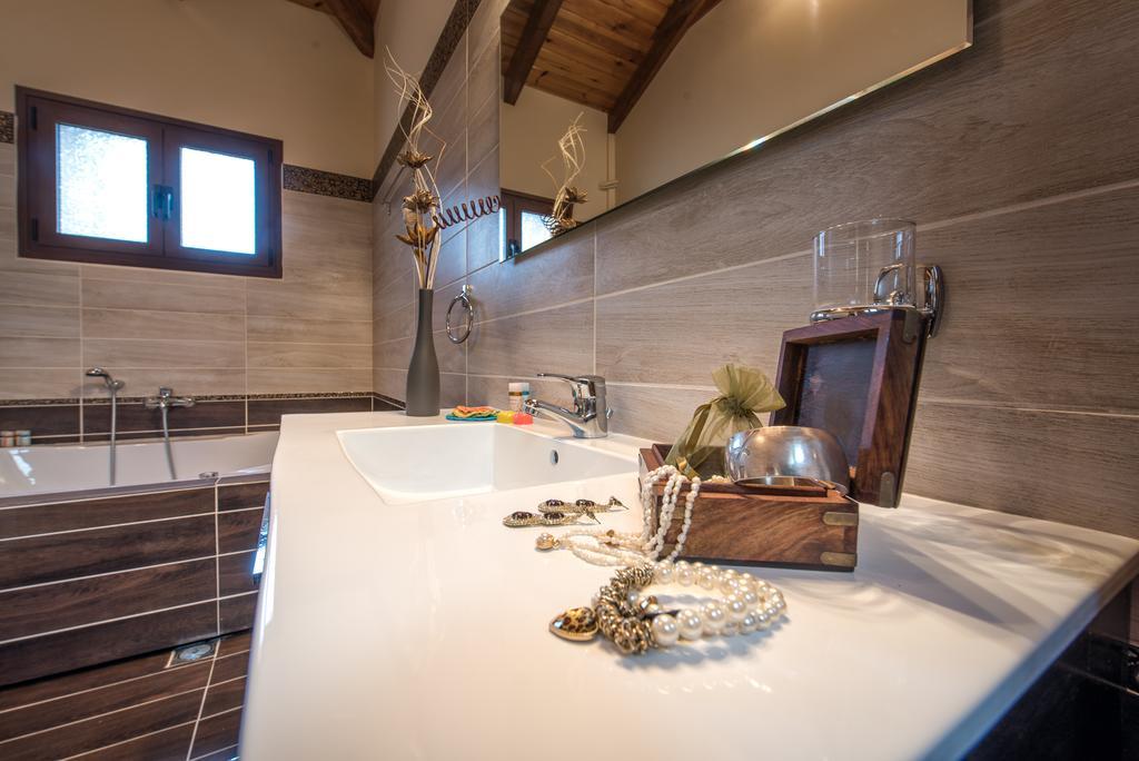 Astarte Villas - Kyveli Luxurious Private Villa Gaitani Habitación foto
